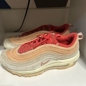 Air max 96s Sisterhood